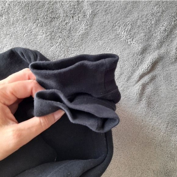 Roots Kids Black Sweatpants - Picture 5 of 6